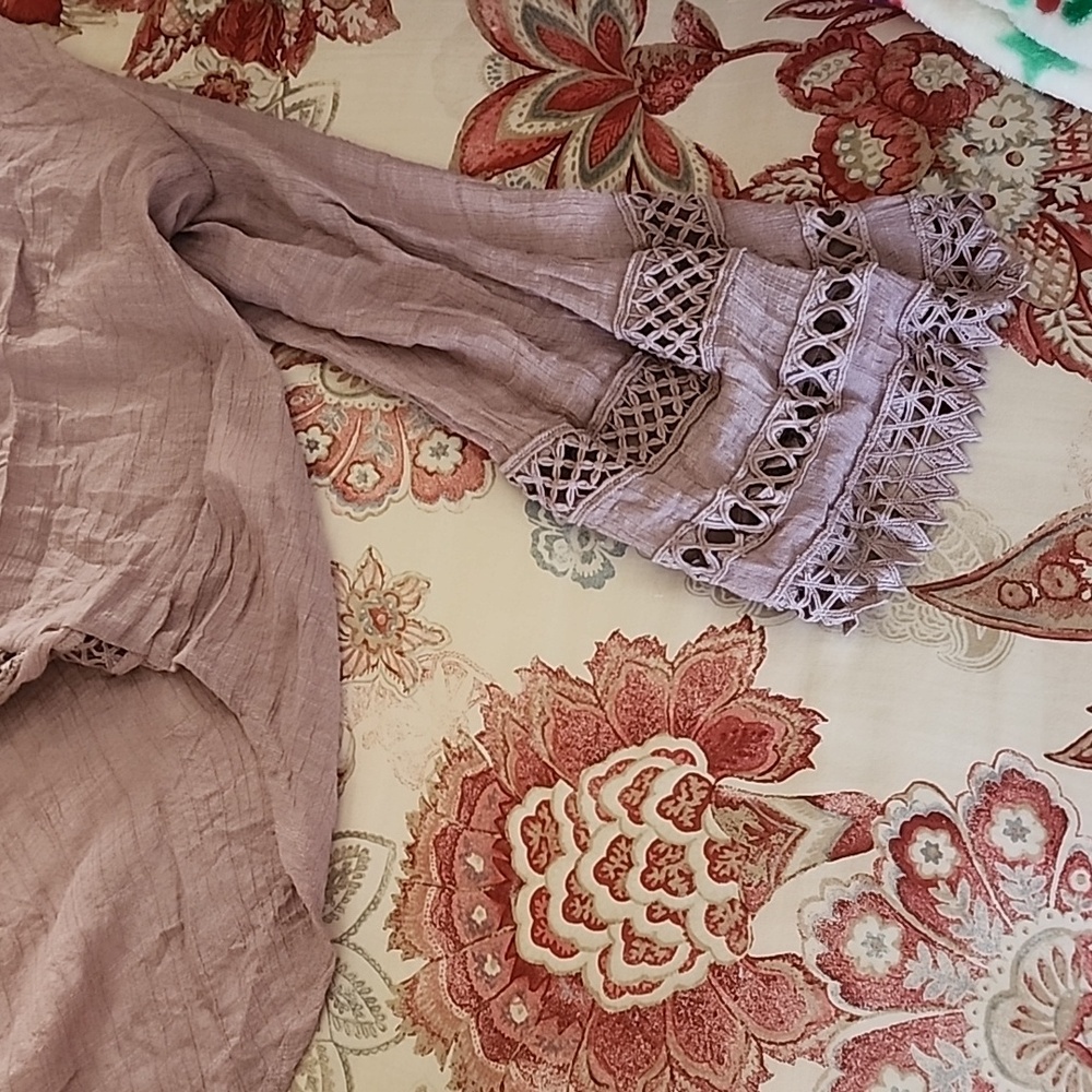 By Together Boho top - Picture 7 of 10